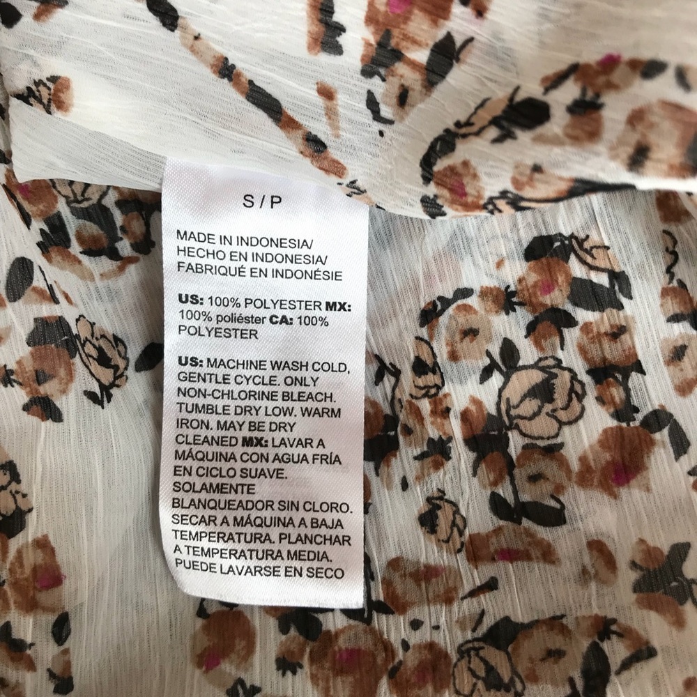 WHBM Floral Print Fit and Flare Dress - Picture 9 of 9
